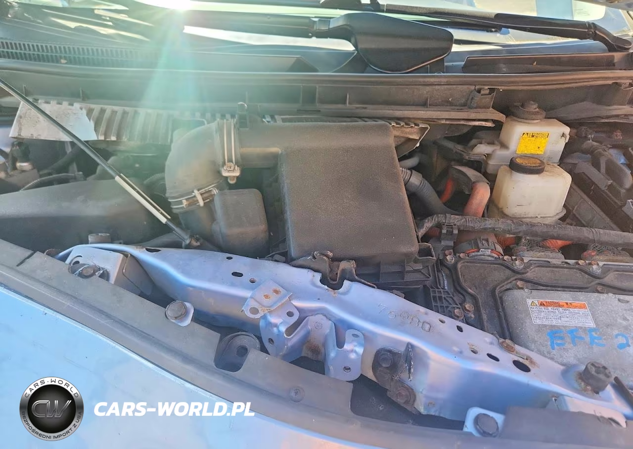 2012 Toyota Prius Plug-In Hybrid Base VIN:JTDKN3DP3C3027943 - 11