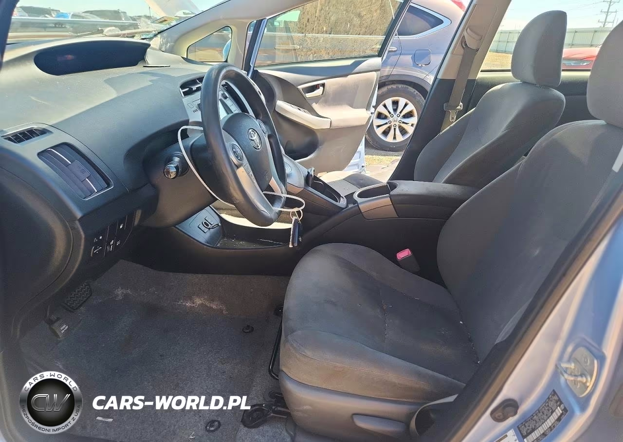 2012 Toyota Prius Plug-In Hybrid Base VIN:JTDKN3DP3C3027943 - 7