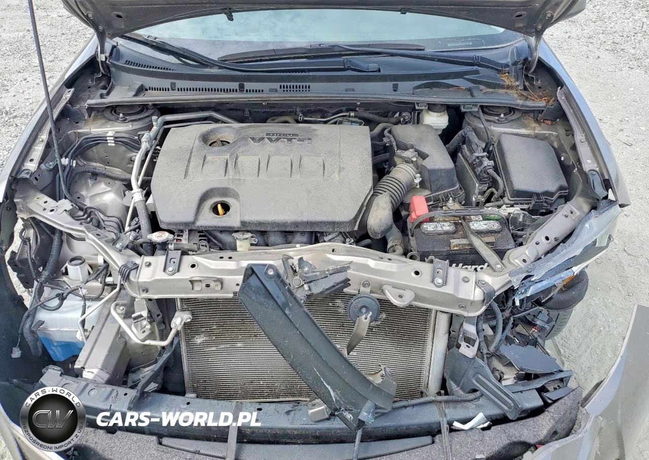 2018 Toyota Corolla Le VIN:2T1BURHE0JC112919 - 11