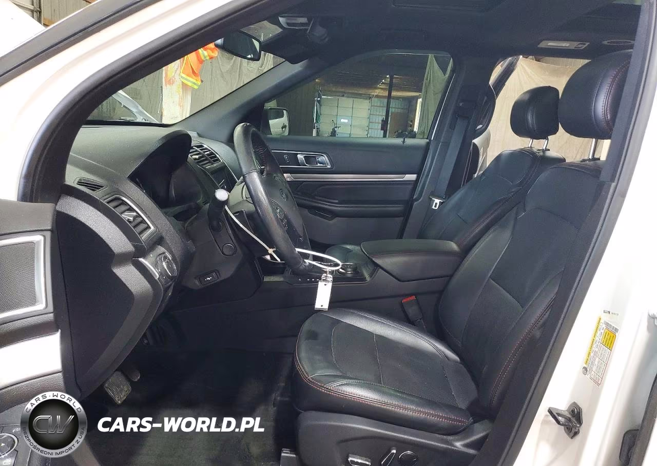 2017 Ford Explorer Sport VIN:1FM5K8GT1HGA66666 - 7