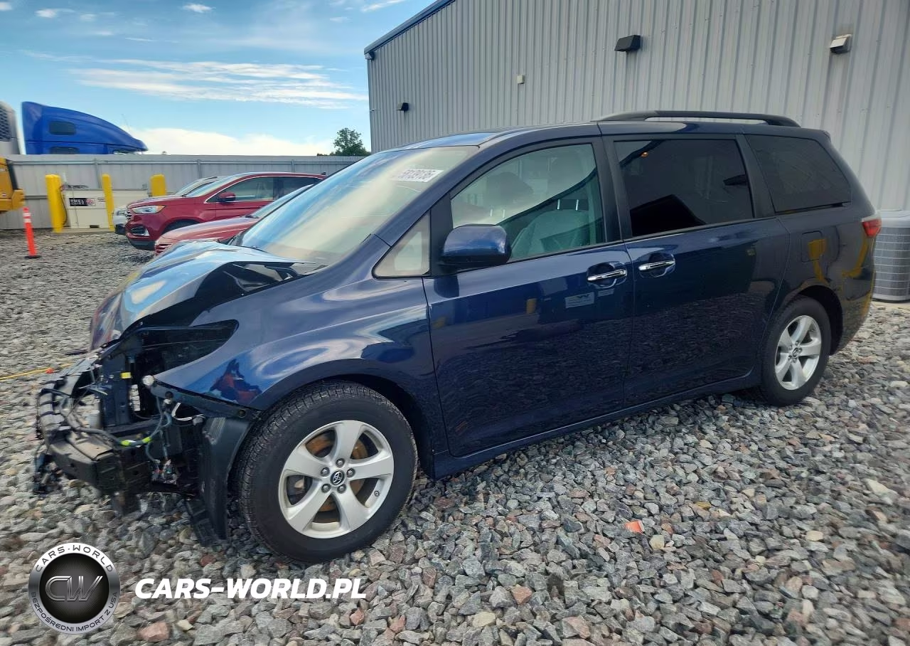 2020 Toyota Sienna Le