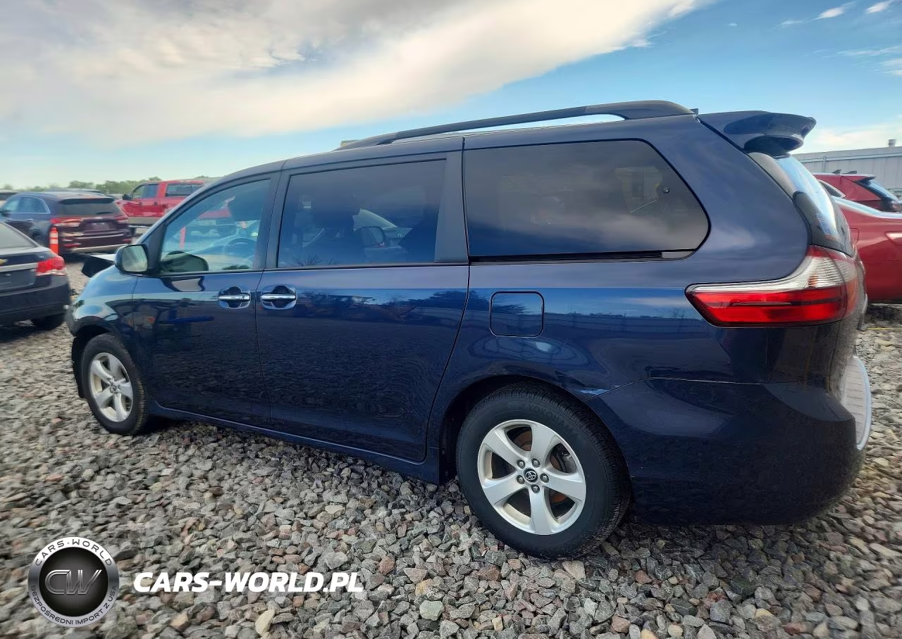 2020 Toyota Sienna Le VIN:5TDKZ3DC4LS023786 - 2