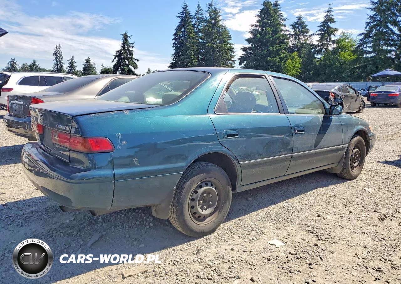 1998 Toyota Camry Le VIN:JT2BG22K5W0188322 - 3