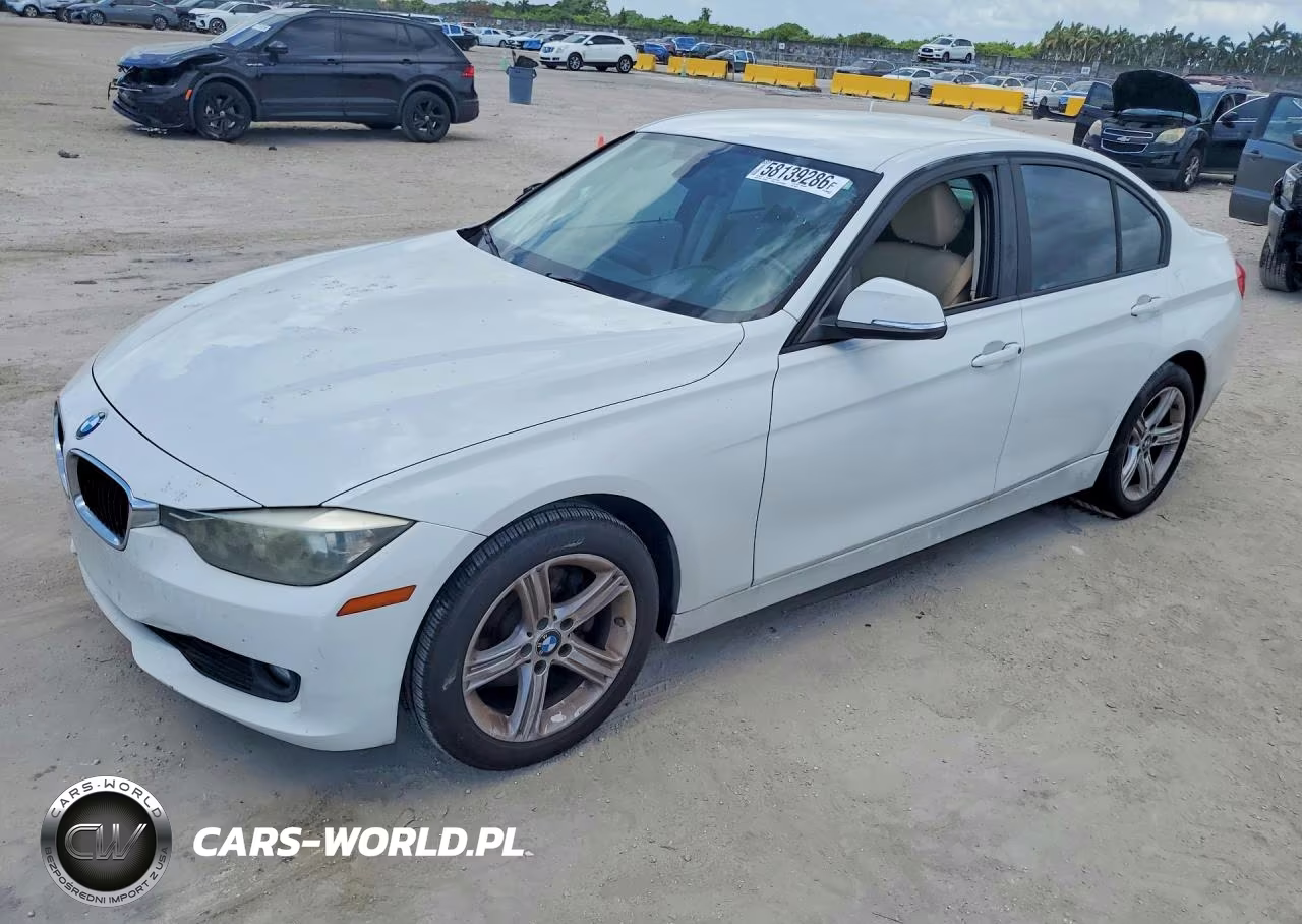 2015 BMW 320 I – zdjęcie 1 z 12