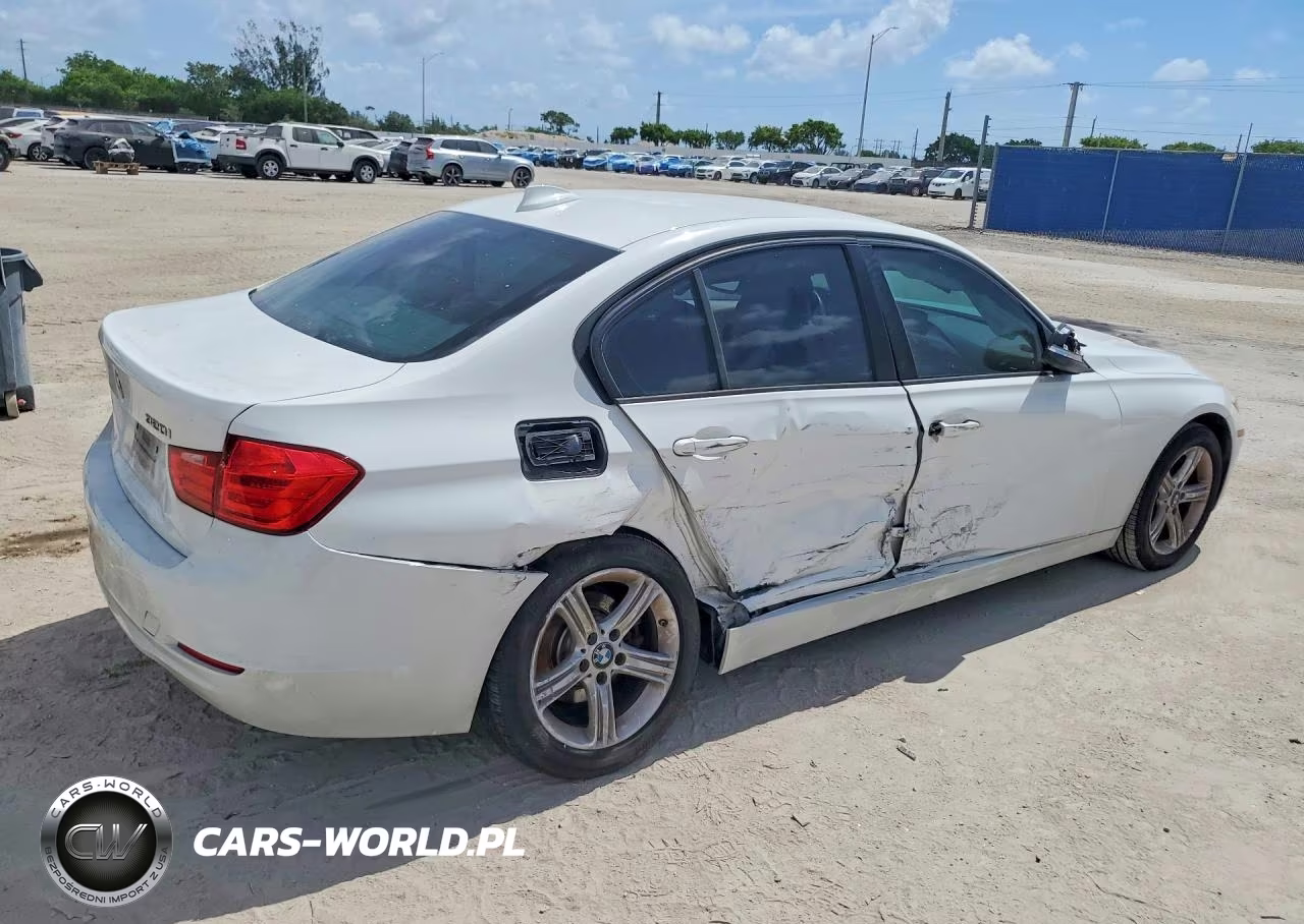 2015 BMW 320 I VIN:WBA3B1G56FNT04280 - 3