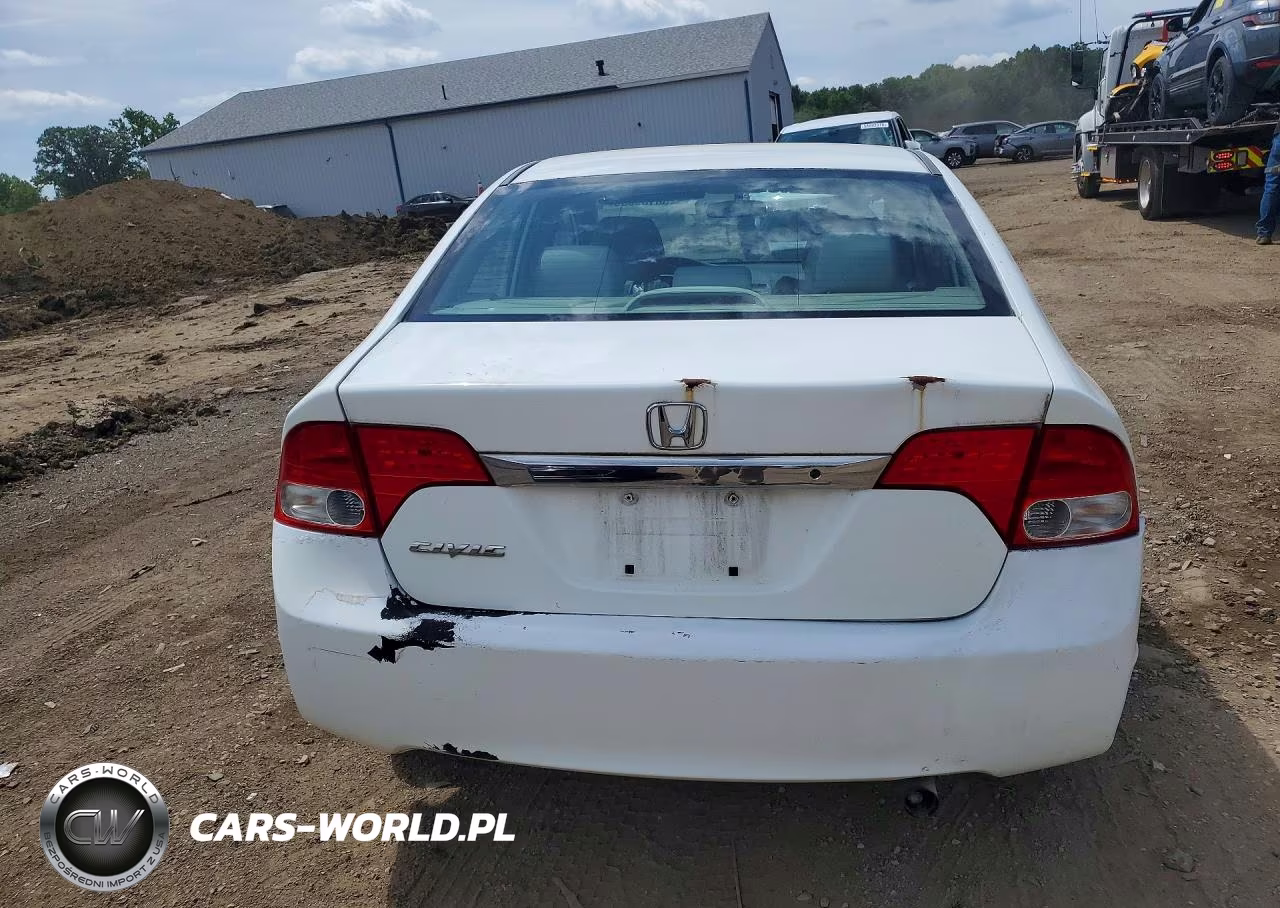 2010 Honda Civic VIN:19XFA1F58AE003981 - 6