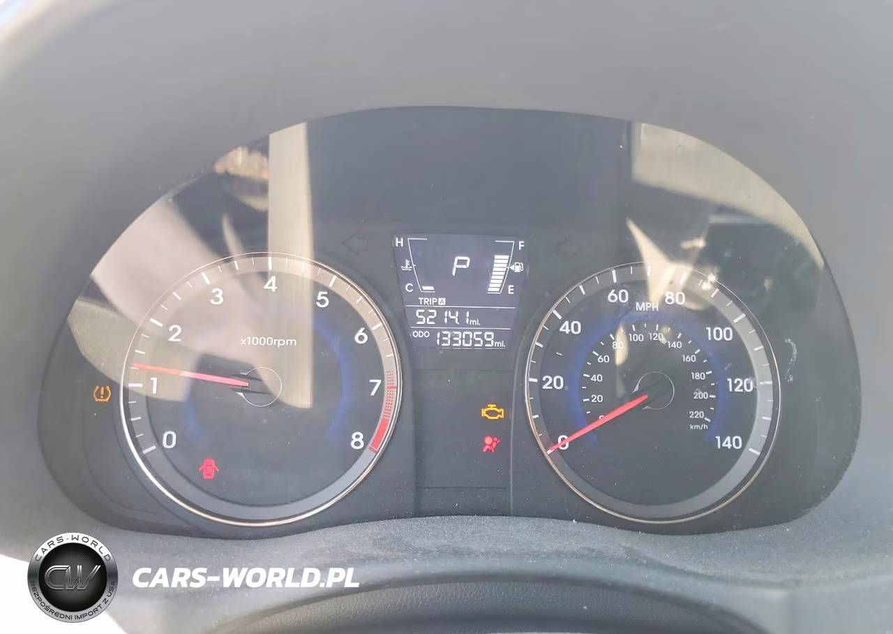 2014 Hyundai Accent Gls VIN:KMHCT4AE1EU685627 - 9