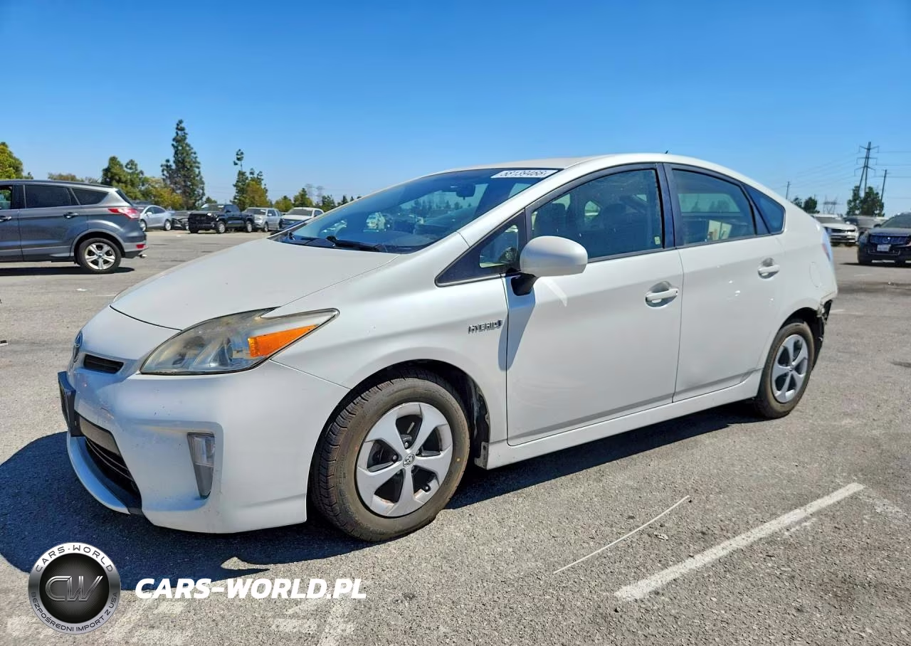 2015 Toyota Prius Two – zdjęcie 1 z 13