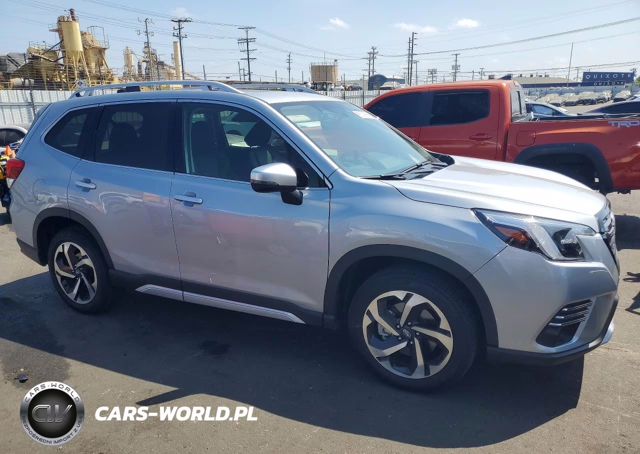 2024 Subaru Forester Touring VIN:JF2SKAMC1RH446901 - 4