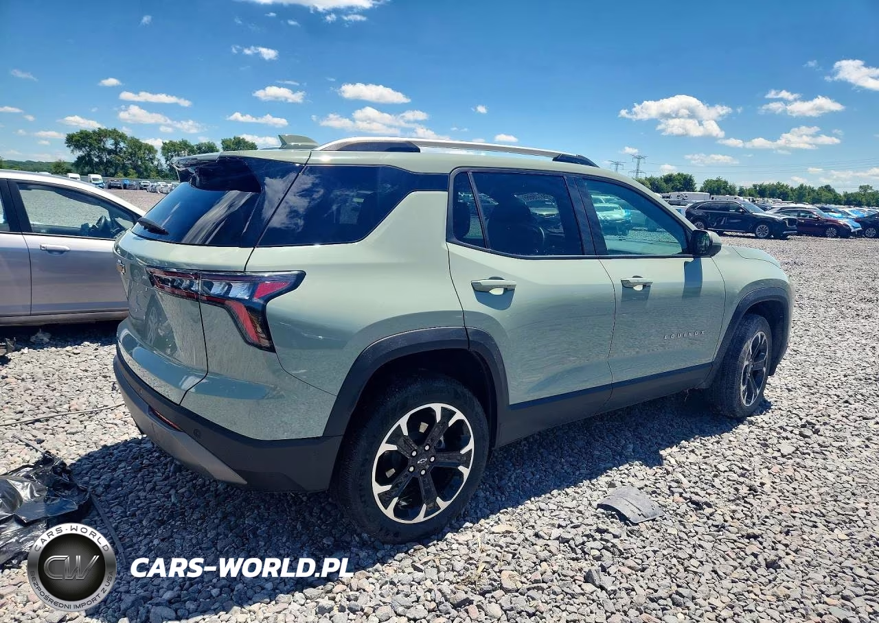 2025 Chevrolet Equinox Lt VIN:3GNAXHEG0SL164043 - 3