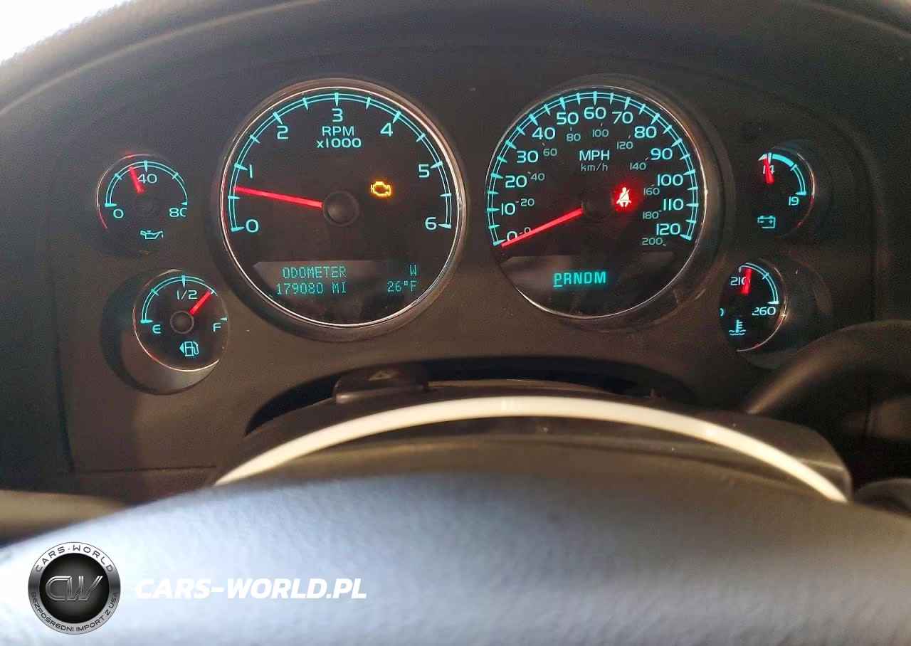 2011 Chevrolet Suburban VIN:1GNSC5E03BR301891 - 9