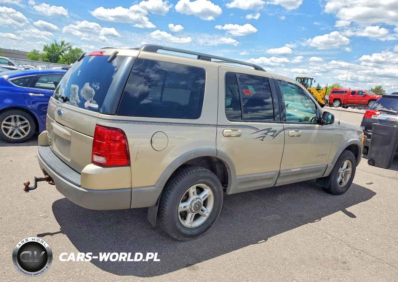 2002 Ford Explorer Xlt VIN:1FMZU73E82ZB94749 - 3