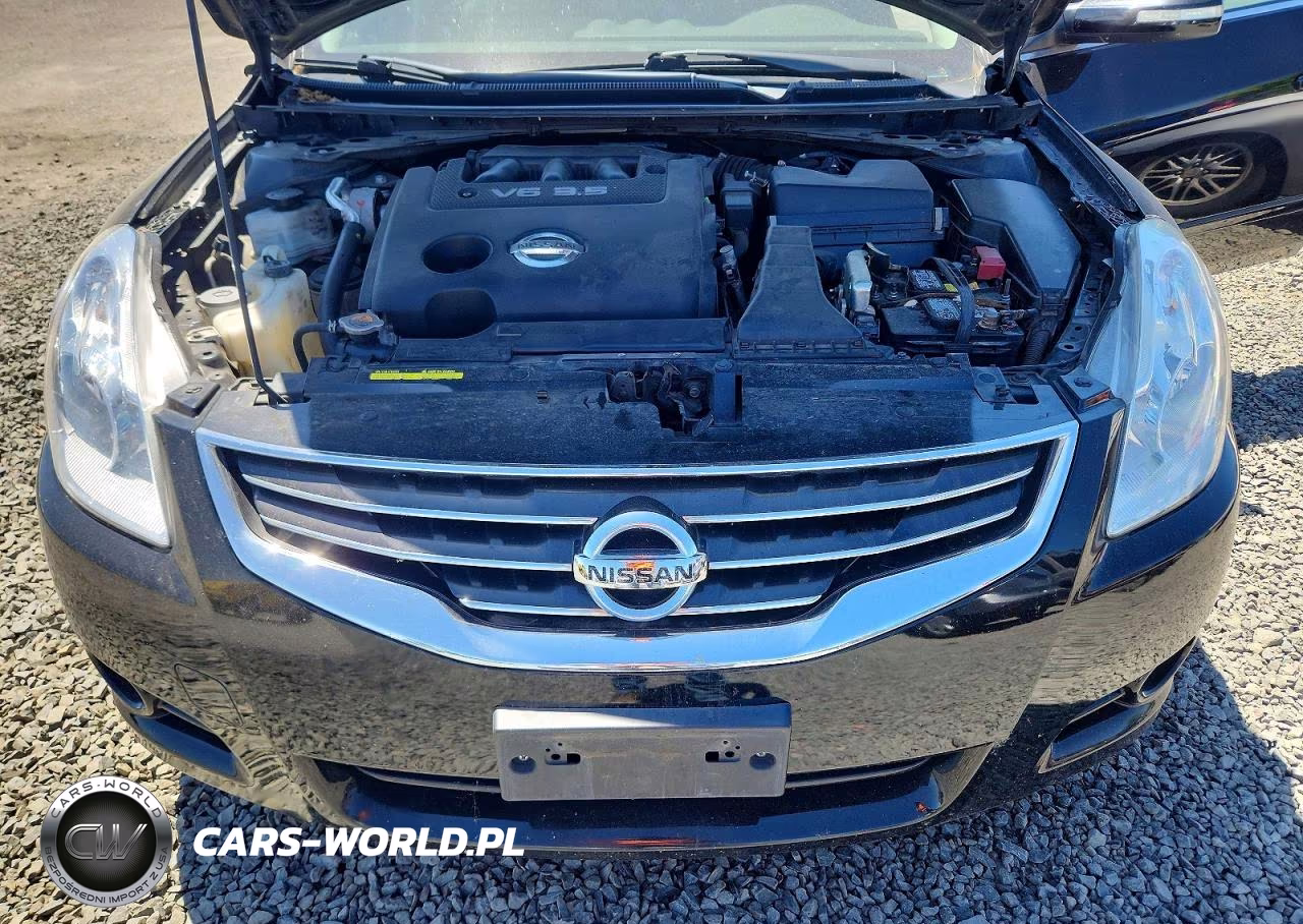 2011 Nissan Altima Sr VIN:1N4BL2AP1BN453935 - 11