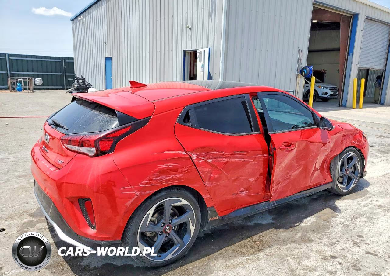 2020 Hyundai Veloster Turbo 1.6T VIN:KMHTH6AB8LU031563 - 3