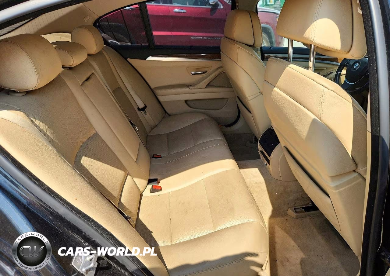 2011 BMW 550 Xi VIN:WBAFU9C55BC785236 - 10