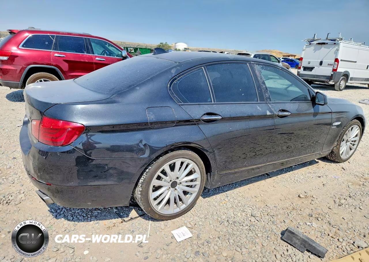 2011 BMW 550 Xi VIN:WBAFU9C55BC785236 - 3