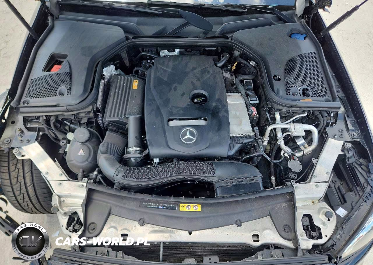 2018 Mercedes-Benz E 300 VIN:WDDZF4JB9JA480957 - 11