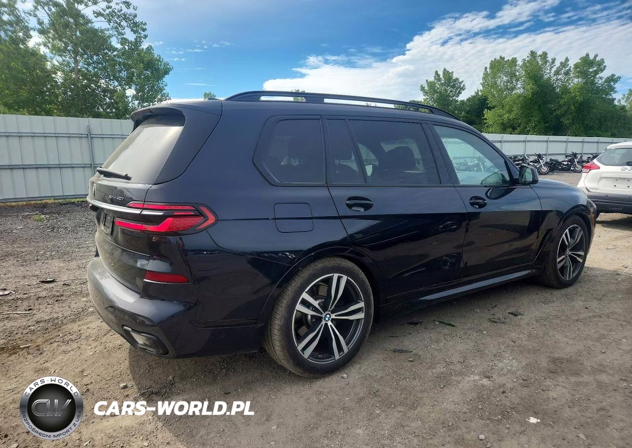 2023 BMW X7 xDrive40I VIN:5UX23EM0XP9P90399 - 3