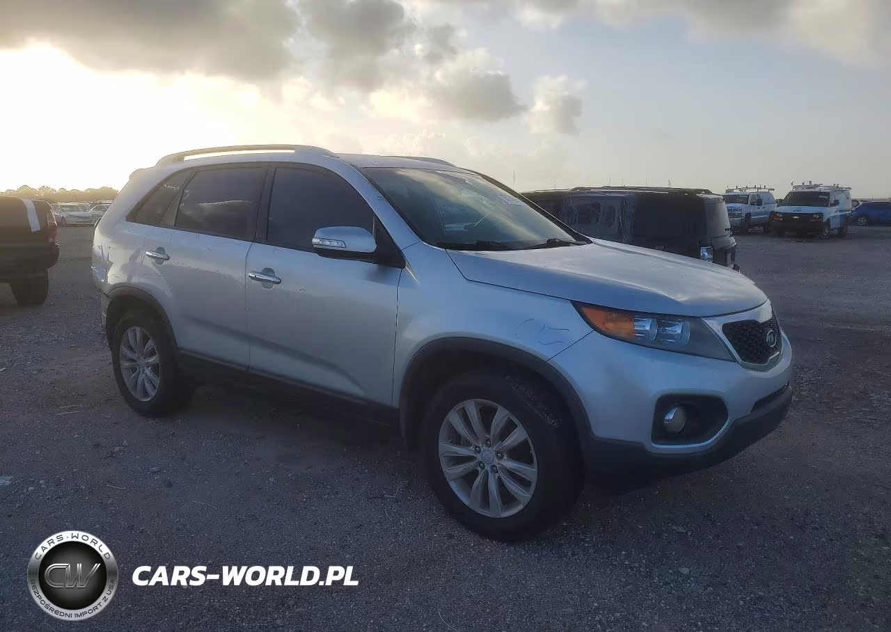 2011 Kia Sorento Ex VIN:5XYKU4A15BG005980 - 4