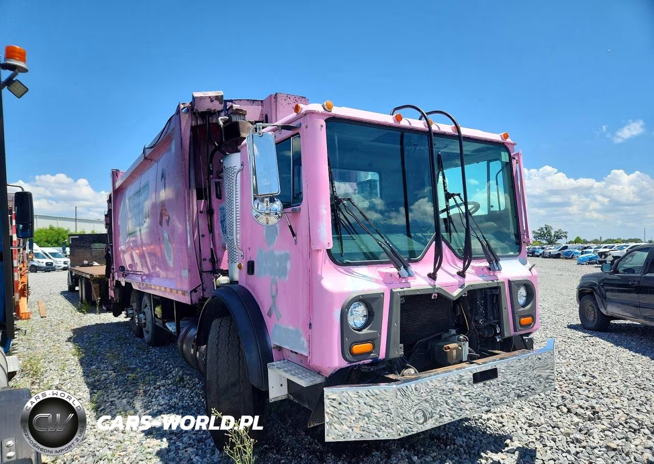 2010 Mack Mru600 Refuse Truck