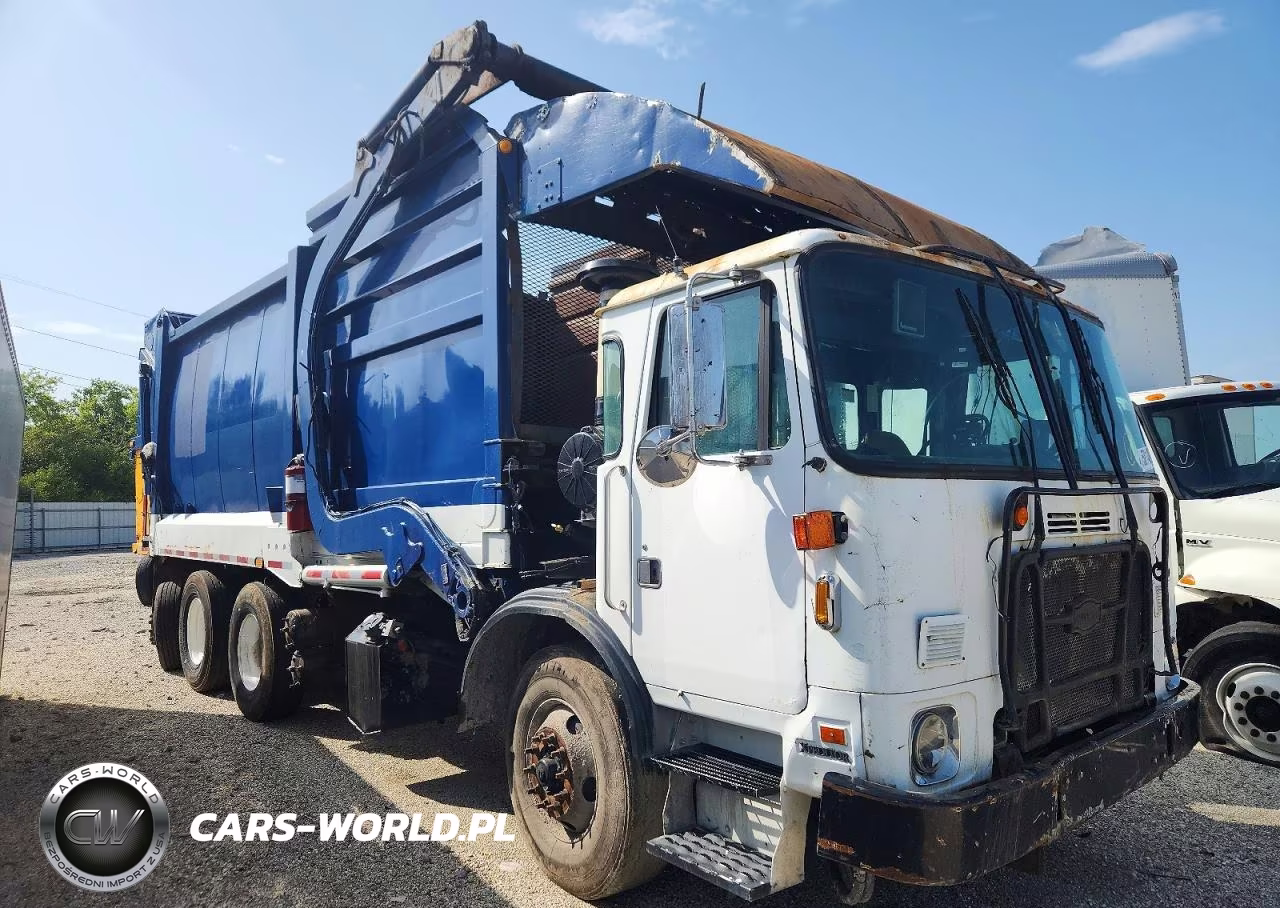2015 Autocar Xpeditor Refuse Truck – zdjęcie 1 z 10