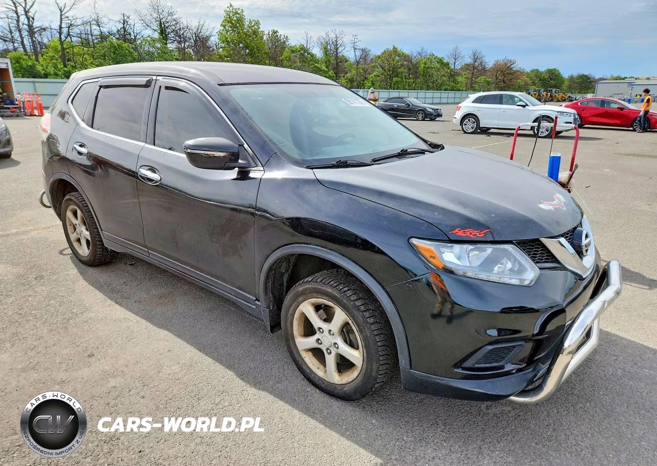 2015 Nissan Rogue S VIN:KNMAT2MT2FP531065 - 4
