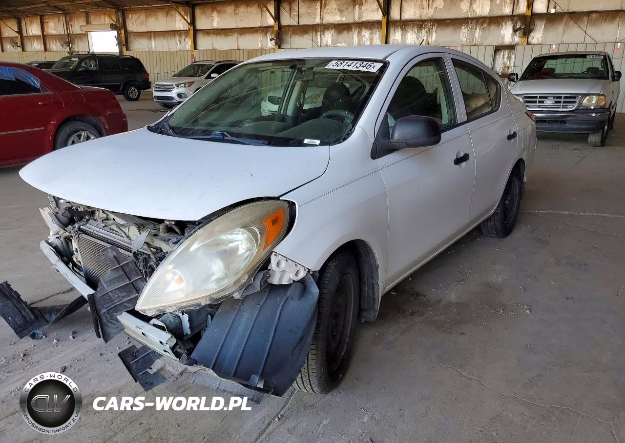 2012 Nissan Versa 1.6 S