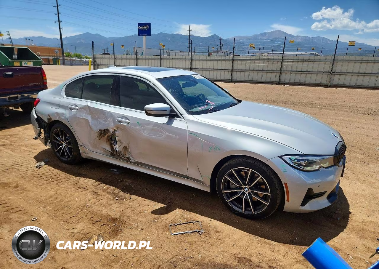 2020 BMW 330Xi VIN:WBA5R7C06LFH46325 - 4