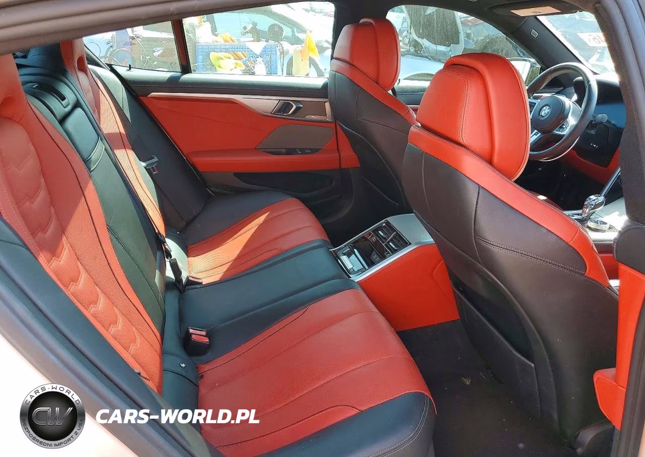 2020 BMW 840I VIN:WBAGV2C09LCE08863 - 10