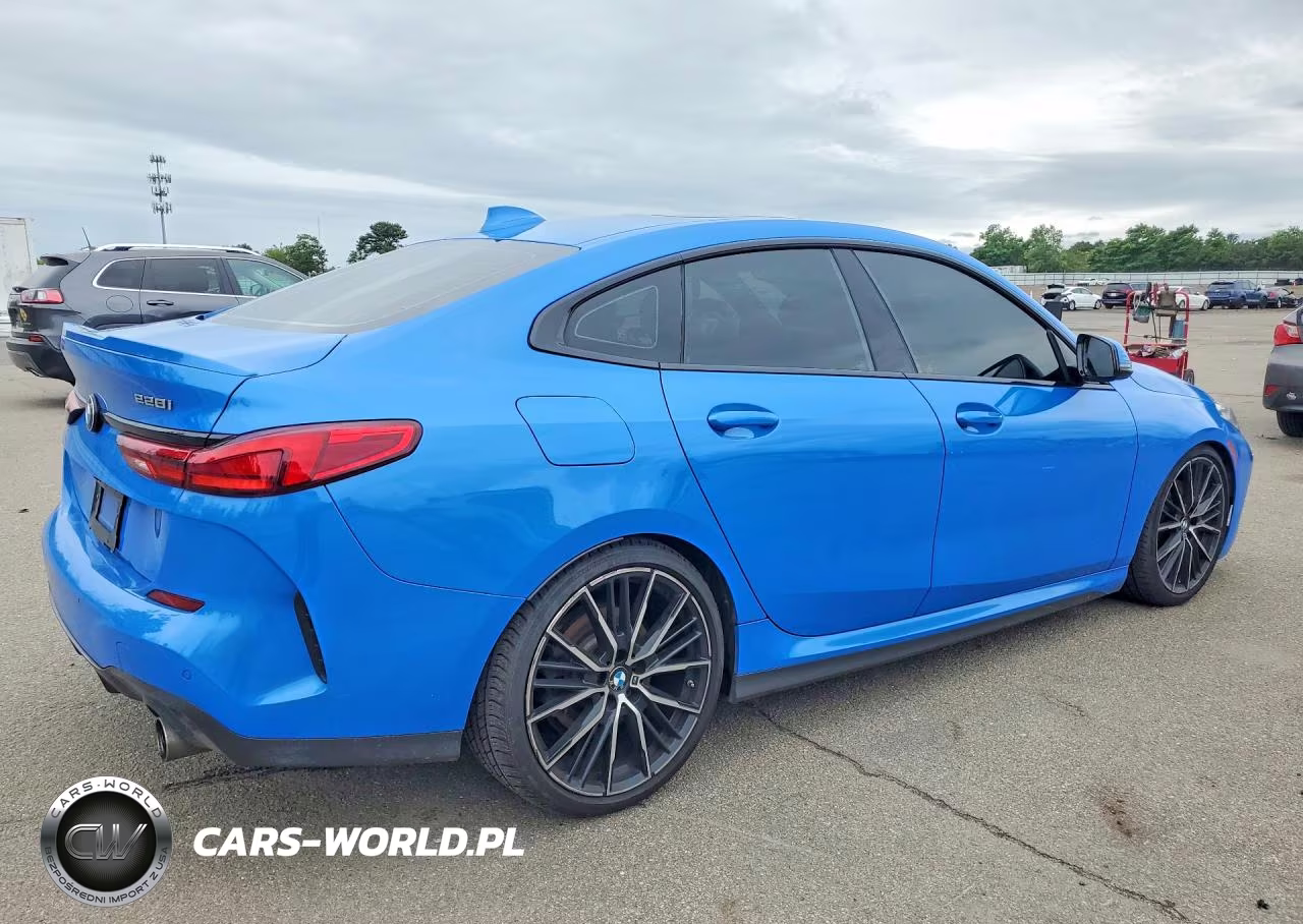 2021 BMW 228Xi VIN:WBA73AK0XM7G99918 - 3