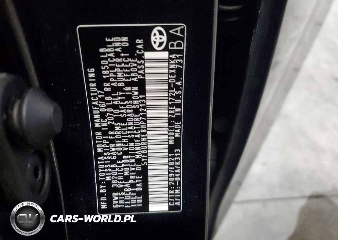 2017 Toyota Corolla Le VIN:5YFBURHE8HP712131 - 13