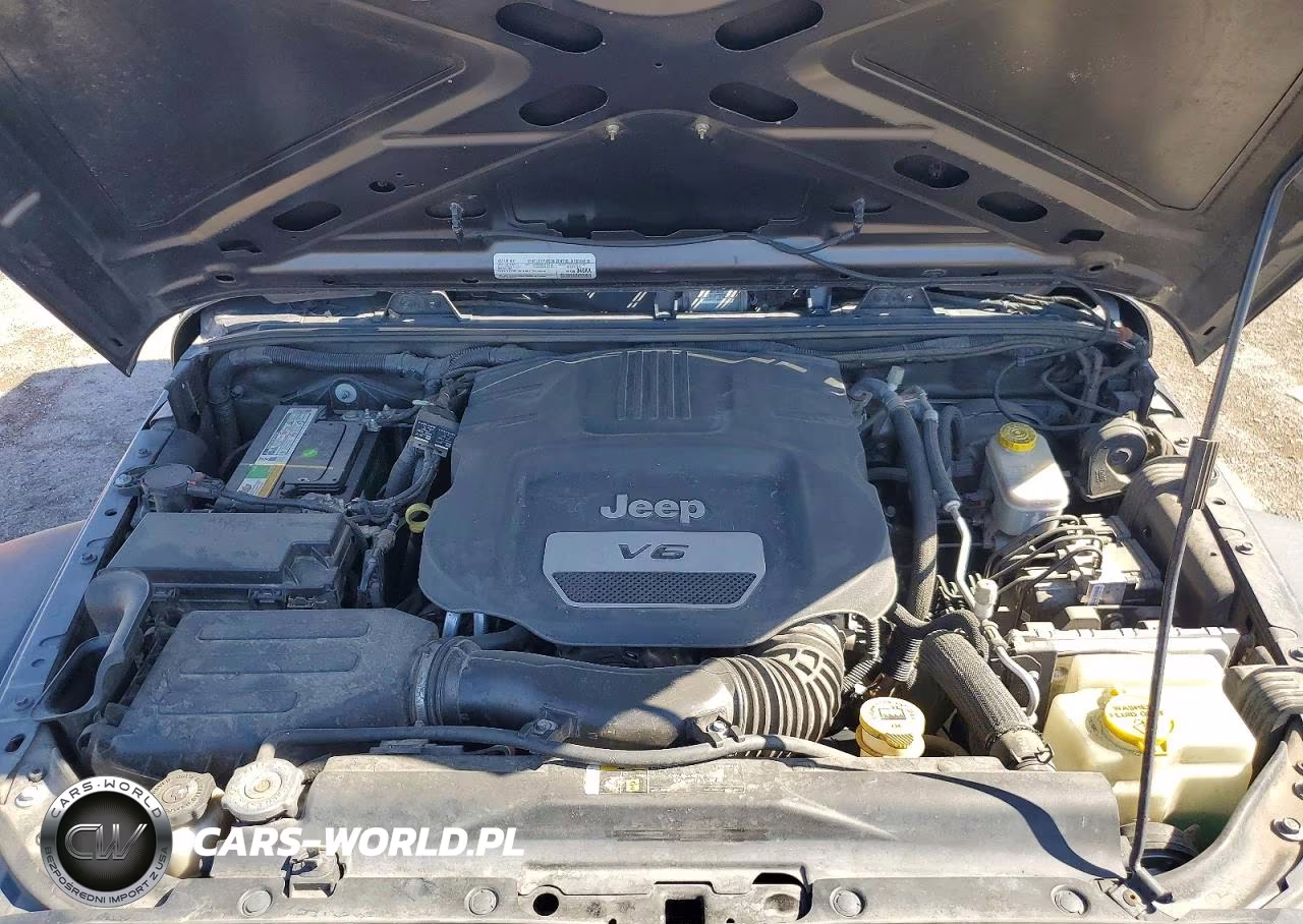 2017 Jeep Wrangler Sport VIN:1C4AJWAG4HL640044 - 12