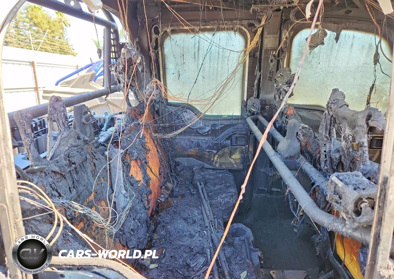 2024 Polaris Utility Vehicle VIN:3NSX6W1R0RM408908 - 6
