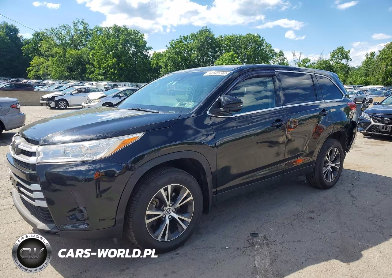 2019 Toyota Highlander Le – zdjęcie 1 z 13