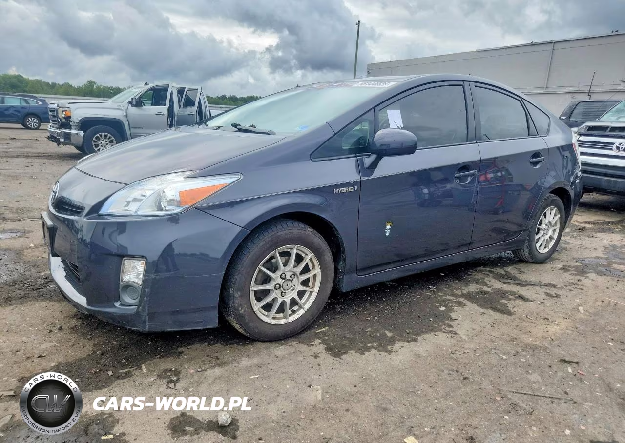 2011 Toyota Prius Two – zdjęcie 1 z 12