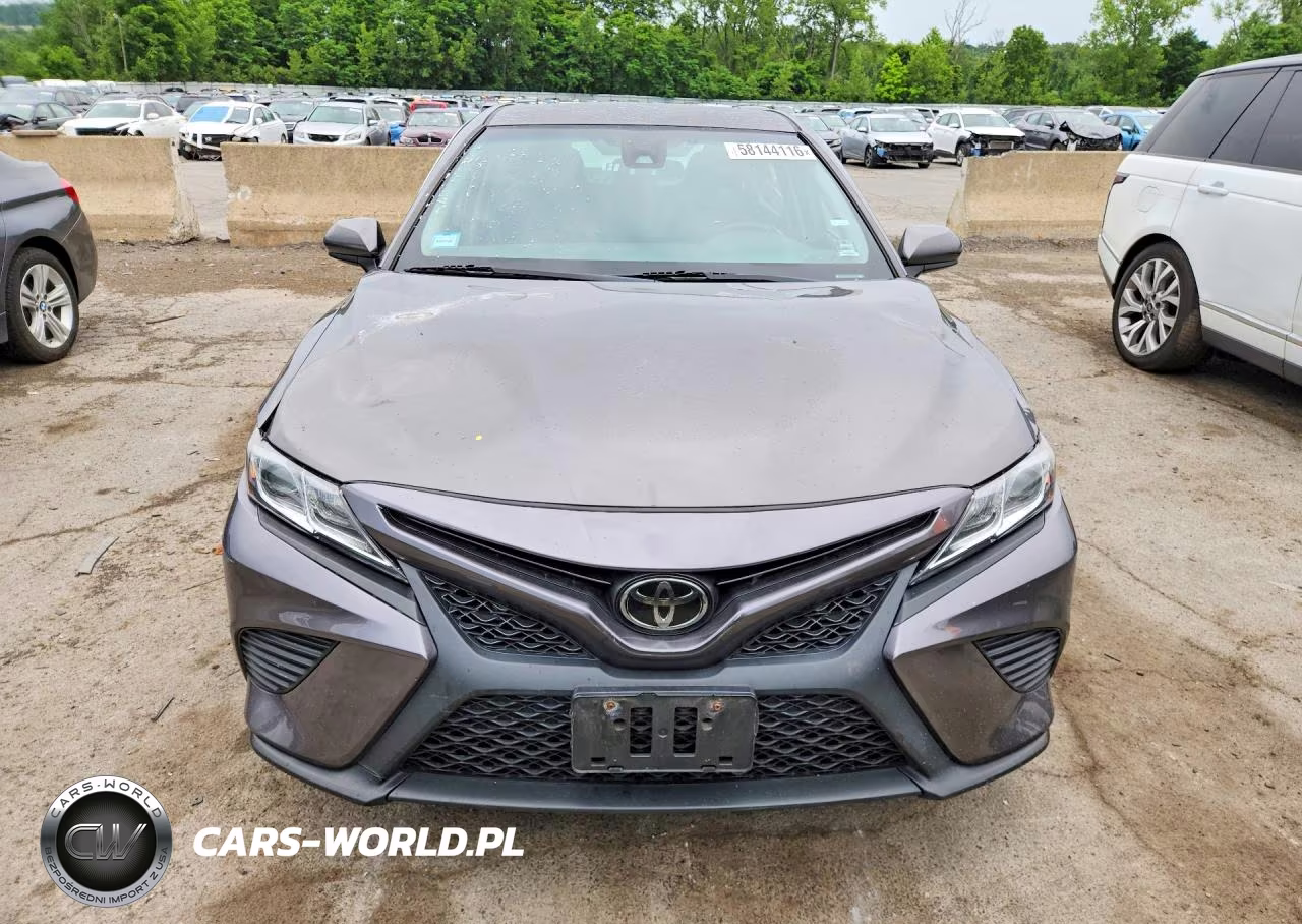 2020 Toyota Camry Se VIN:4T1G11AK6LU325519 - 5