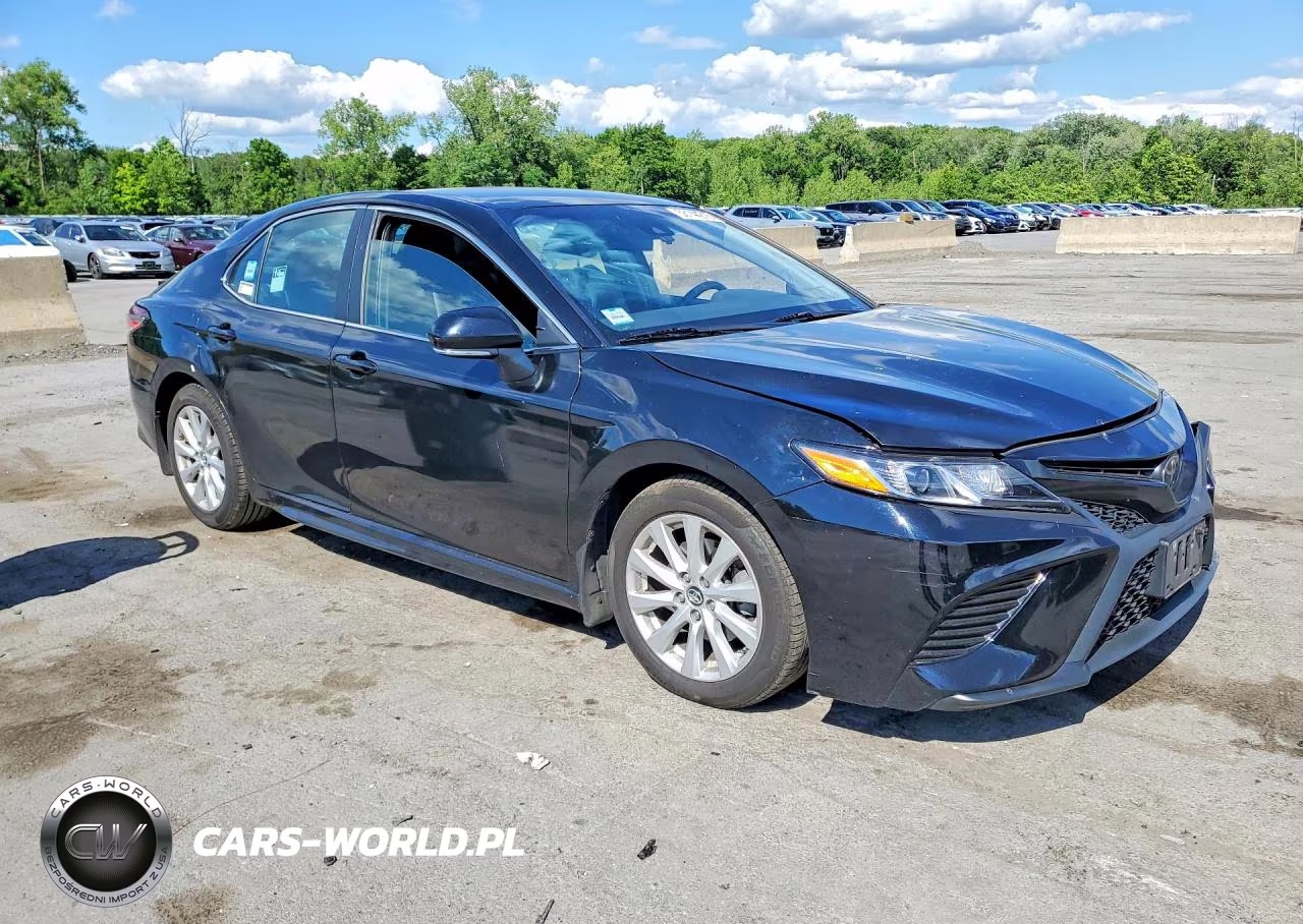 2020 Toyota Camry Se VIN:4T1G11AKXLU928408 - 4