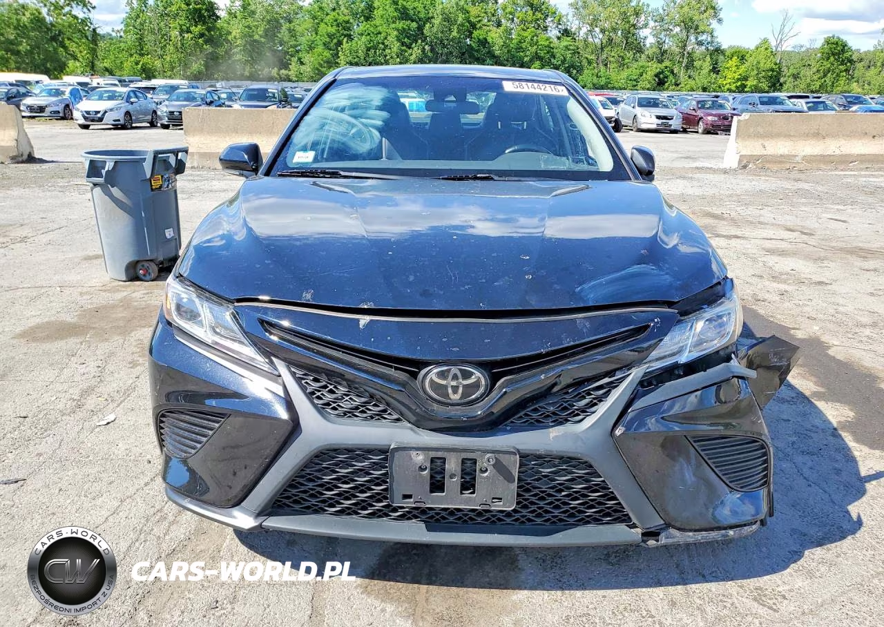 2020 Toyota Camry Se VIN:4T1G11AKXLU928408 - 5