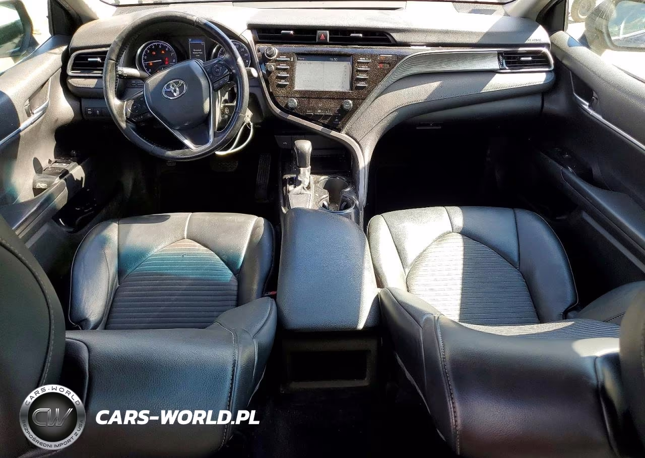 2020 Toyota Camry Se VIN:4T1G11AKXLU928408 - 8