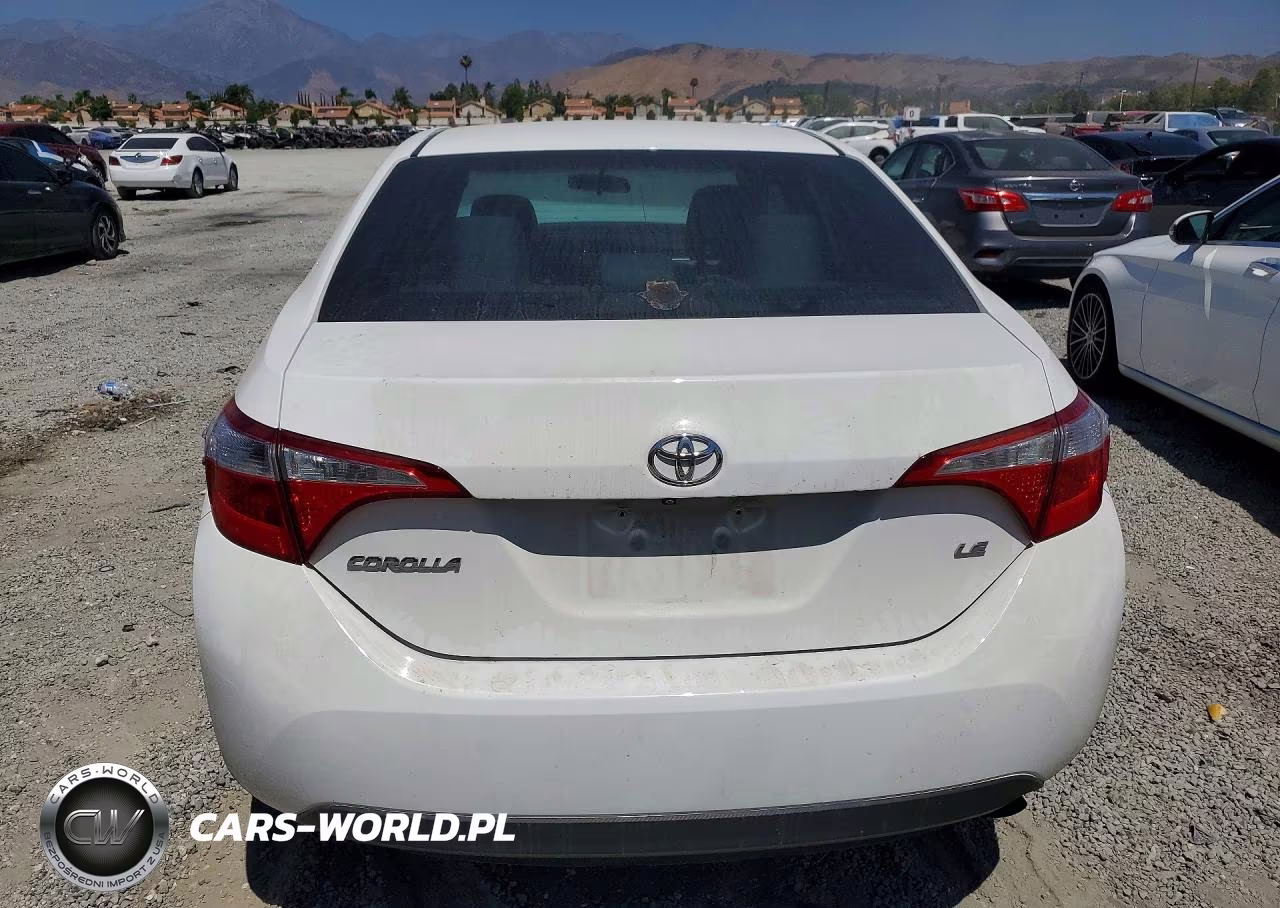 2015 Toyota Corolla Le VIN:5YFBURHE9FP286012 - 6