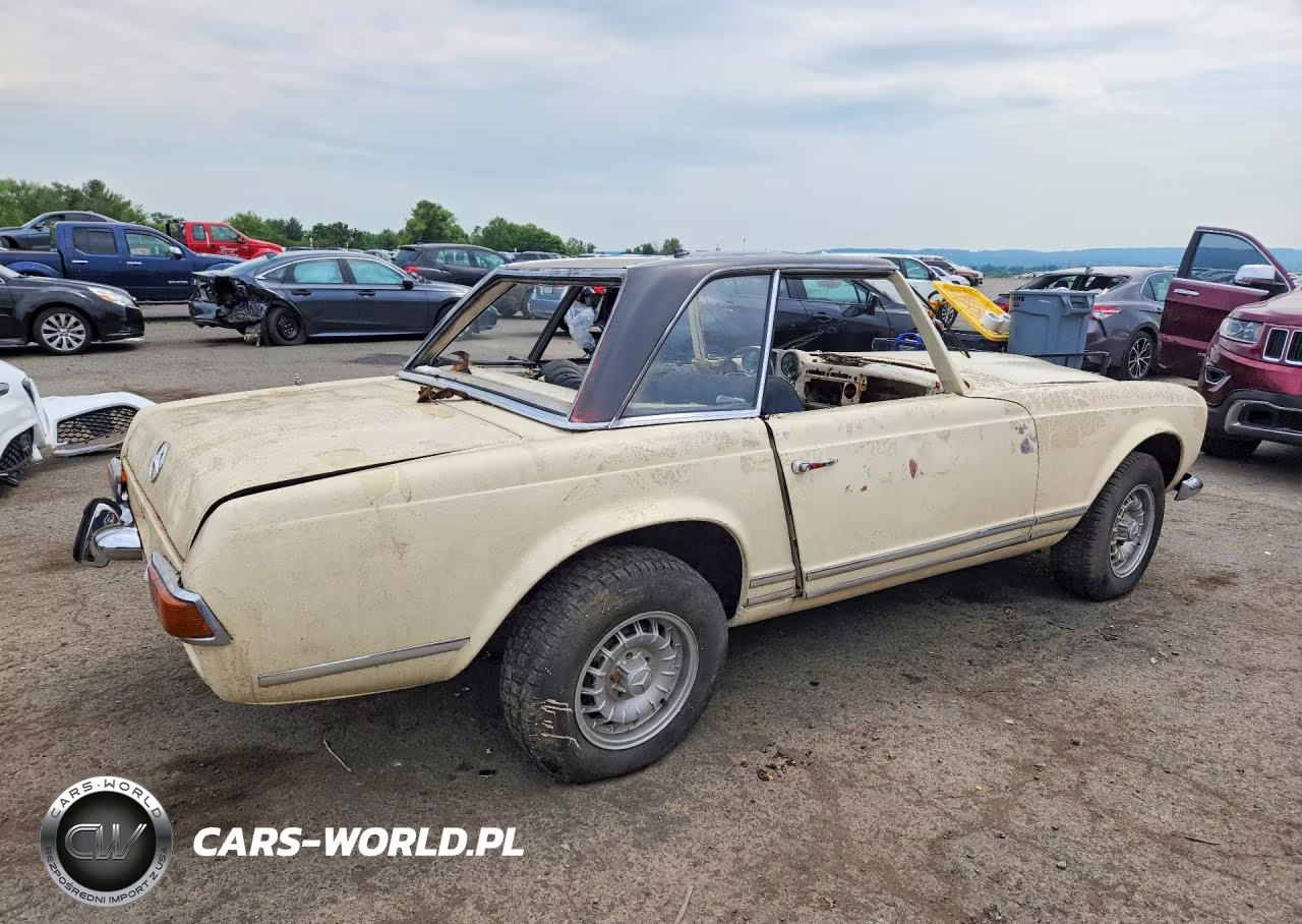MERCEDES-BENZ 250SL VIN:11304310004672 - 3
