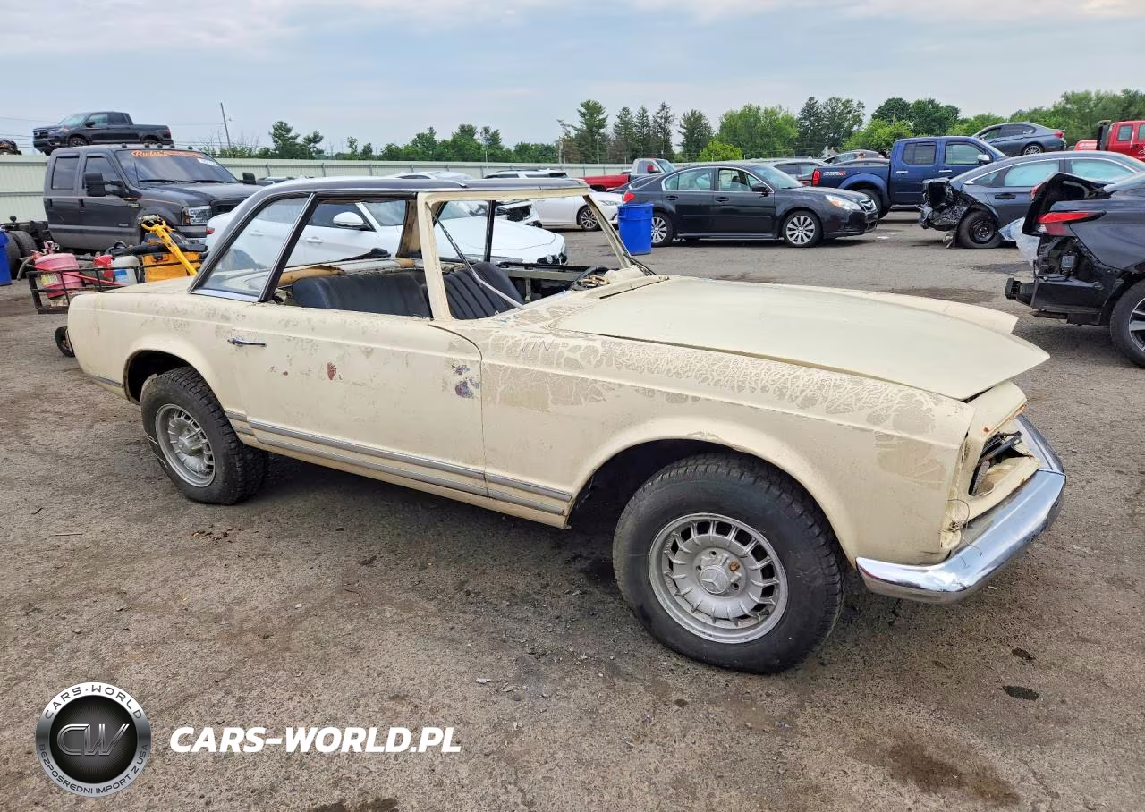 MERCEDES-BENZ 250SL VIN:11304310004672 - 4