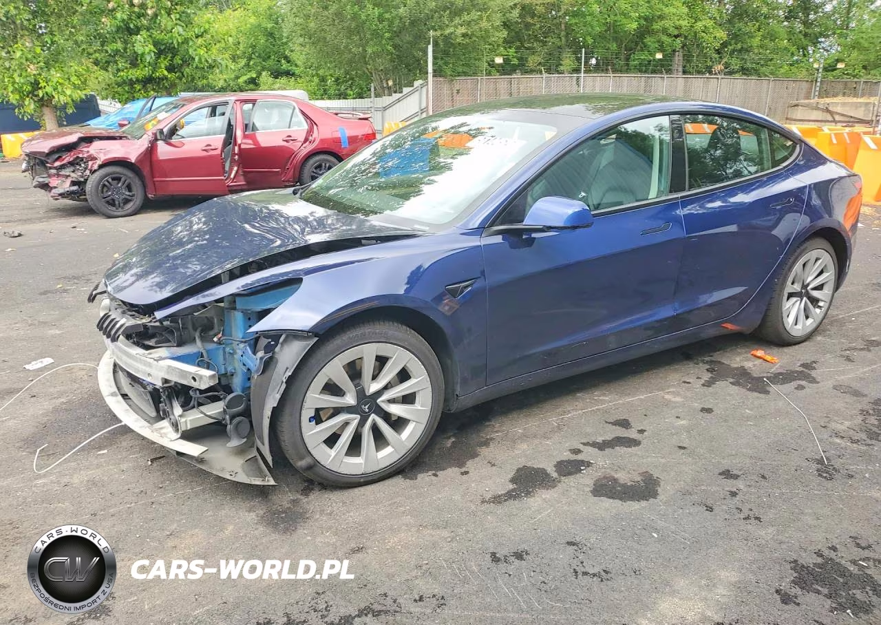 2022 Tesla Model 3 – zdjęcie 1 z 12