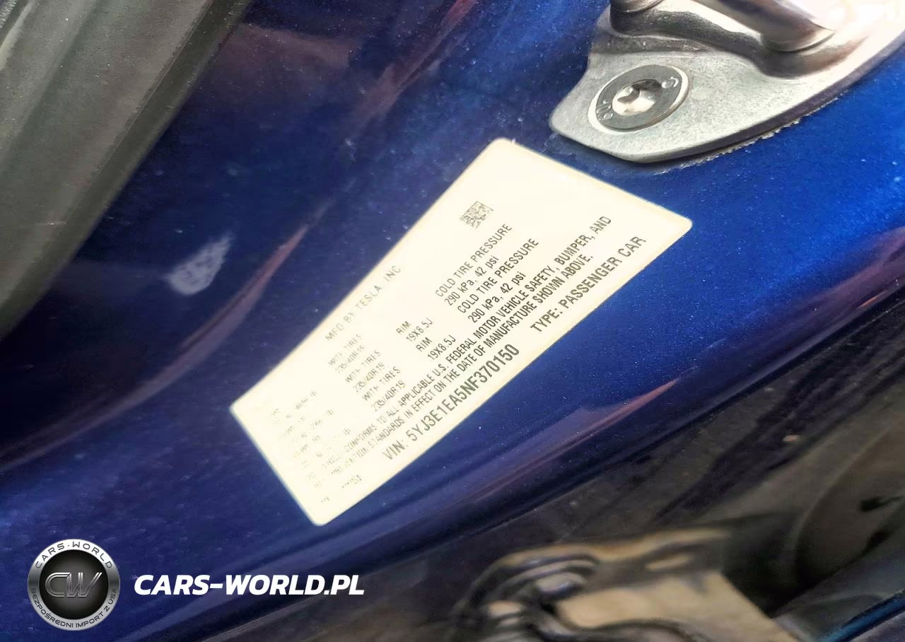 2022 Tesla Model 3 VIN:5YJ3E1EA5NF370150 - 12
