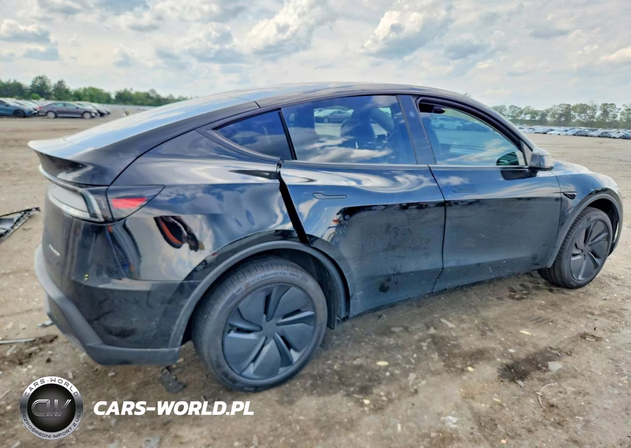 2026 Tesla Model Y VIN:7SAYGDEE9TA584723 - 3