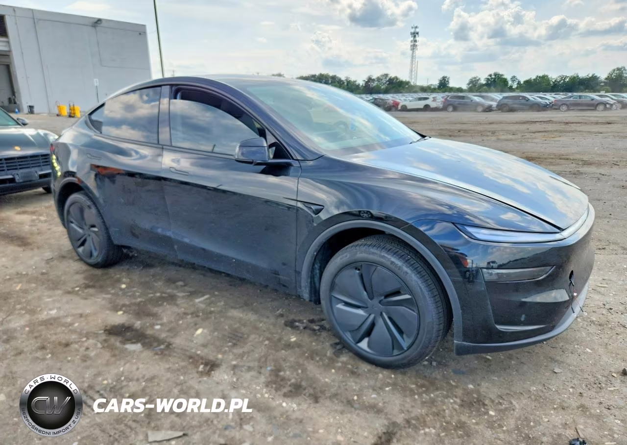 2026 Tesla Model Y VIN:7SAYGDEE9TA584723 - 4