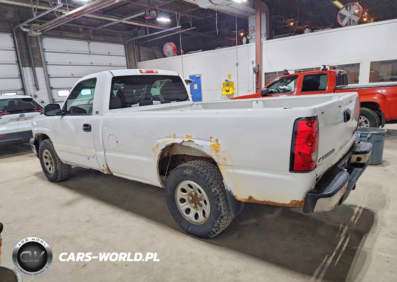 2005 Chevrolet Silverado K1500 VIN:1GCEK14V45Z266233 - 2