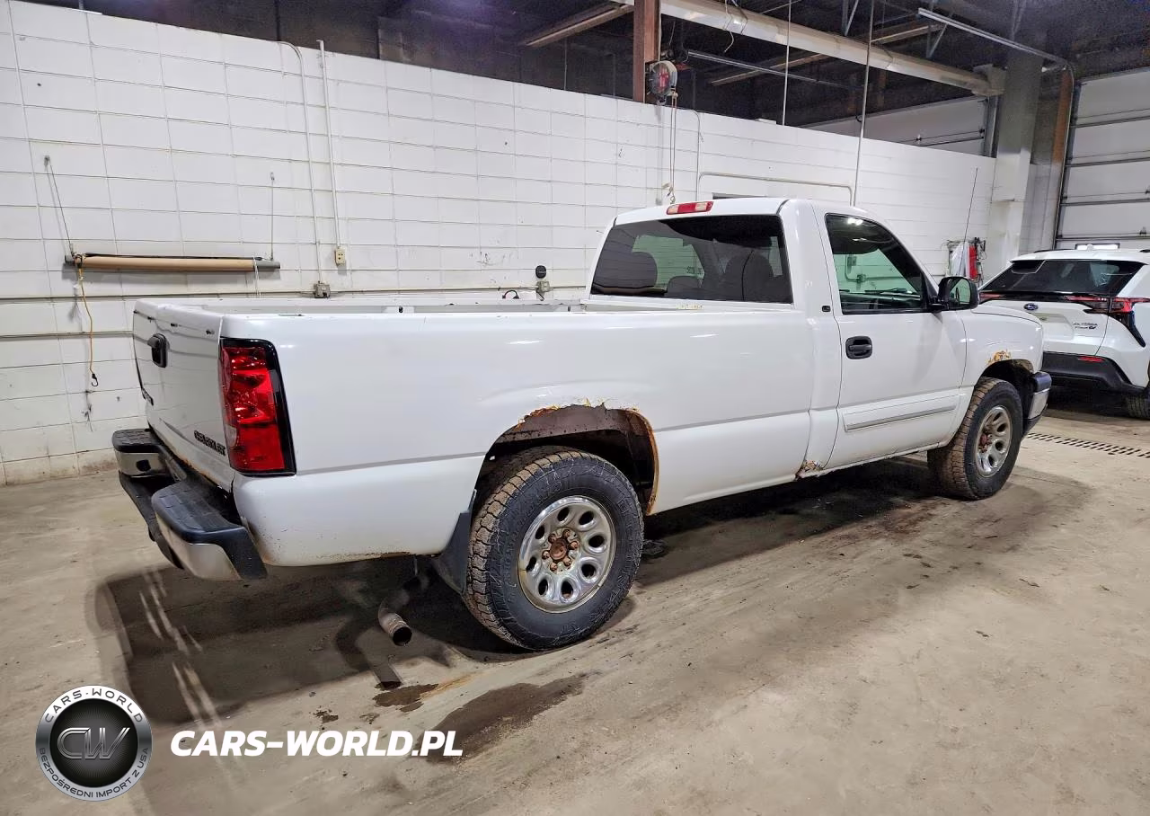 2005 Chevrolet Silverado K1500 VIN:1GCEK14V45Z266233 - 3
