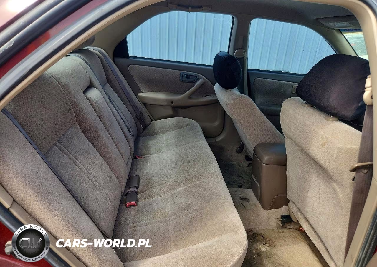 2000 Toyota Camry Le VIN:4T1BG22K3YU926729 - 11