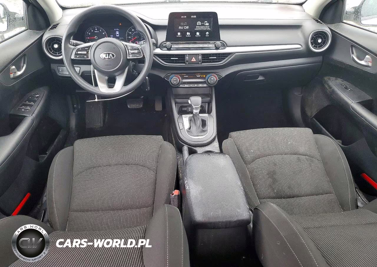 2019 Kia Forte Lxs VIN:3KPF24AD2KE071496 - 8